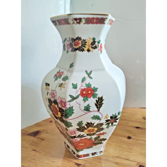 Vintage Large "The Bonair" Staffordshire England Vase 12 1/2" Tall - Picture 5 of 12